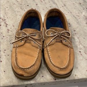Sperry boat shoes